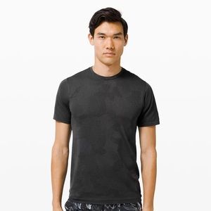 Lululemon XL Metal Vent Breathe SS Training T-shirt 🖤